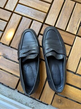 Kernel Cosmos Women’s Black Leather Penny Loafers